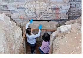 Wall inscription sequence north chamber